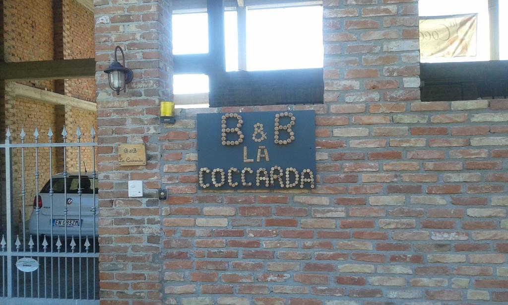 B&B La Coccarda CastellʼAlfero Exterior foto